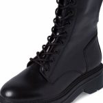 Γυναικείο μποτάκι σε μαύρο χρώμα Tamaris 1-1-25247-27 001