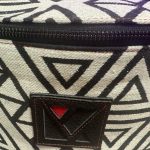 Andlion 0015 μαύρη/λευκή γυναικεία τσάντα μέσης μπανάνα - Image 5