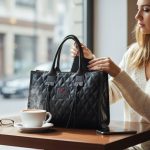 Andlion Κλασική τσάντα ώμου καπιτονέ μεγάλου μεγέθους μαύρο χρώμα - Image 4