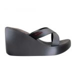 Μαύρες γυναικείες σαγιονάρες – πλατφόρμες Ipanema