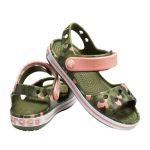 Crocs Παιδικά Ανατομικά Παπουτσάκια Θαλάσσης Kids Crocband Seasonal Graphic Sandal Χακί - Image 4