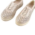 Safe Step γυναικεία μπεζ δερμάτινη ανατομική εσπαντρίγια με κορδόνι - Image 5