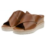 Tamaris Γυναικεία Σφηνοειδή σανδάλια σε ταμπά χρώμα - Image 3