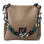 Andlion τσάντα ώμου καπιτονέ με κοκκάλινη αλυσίδα σε πούρο χρώμα