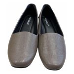 Picadilly γυναικείο ίσιο γοβάκι 779-24568-27 σε πούρο χρώμα - Image 4